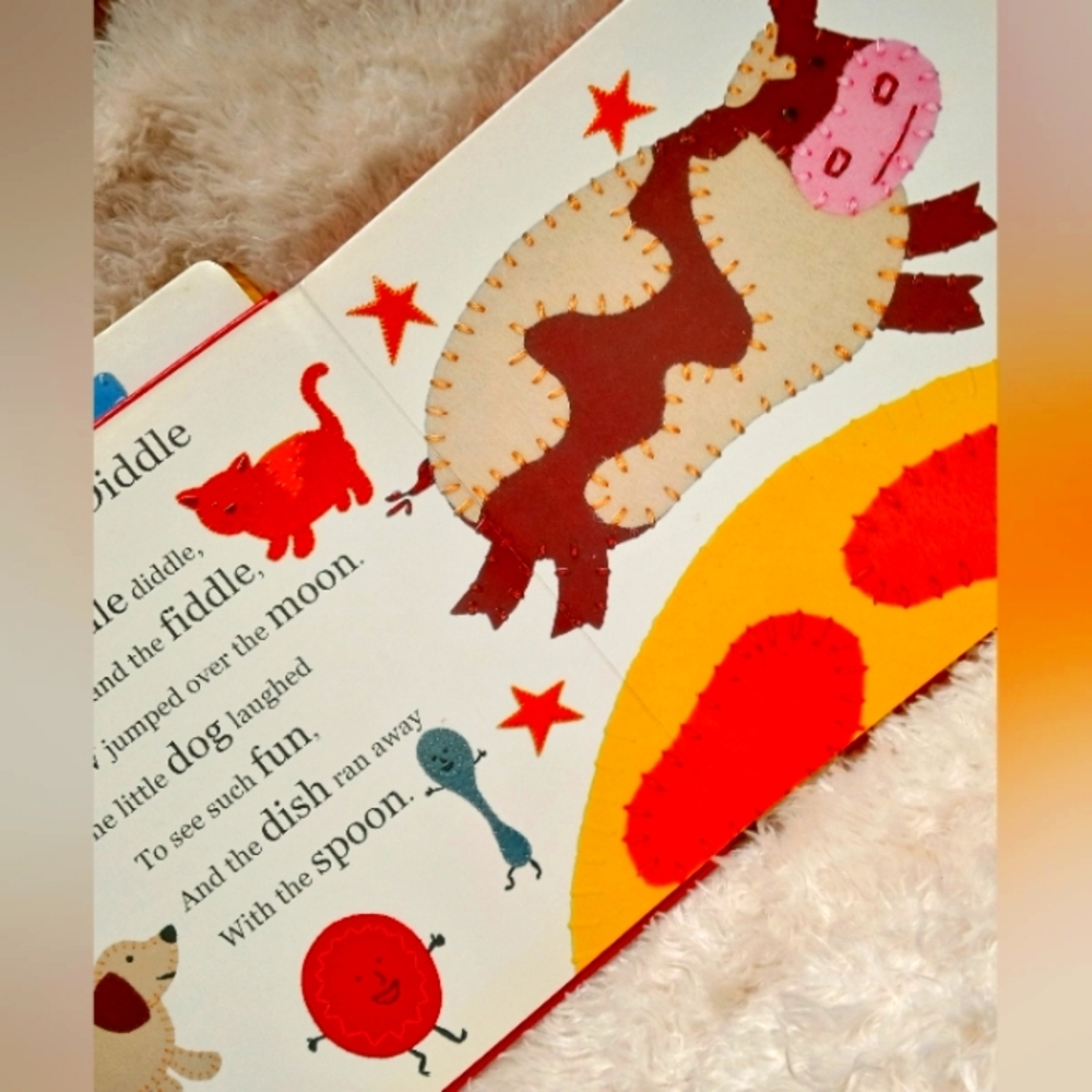 Two Children's Nursery Rhymes and Sing-along Songs Board Books by Roger Priddy - Picture 13 of 15